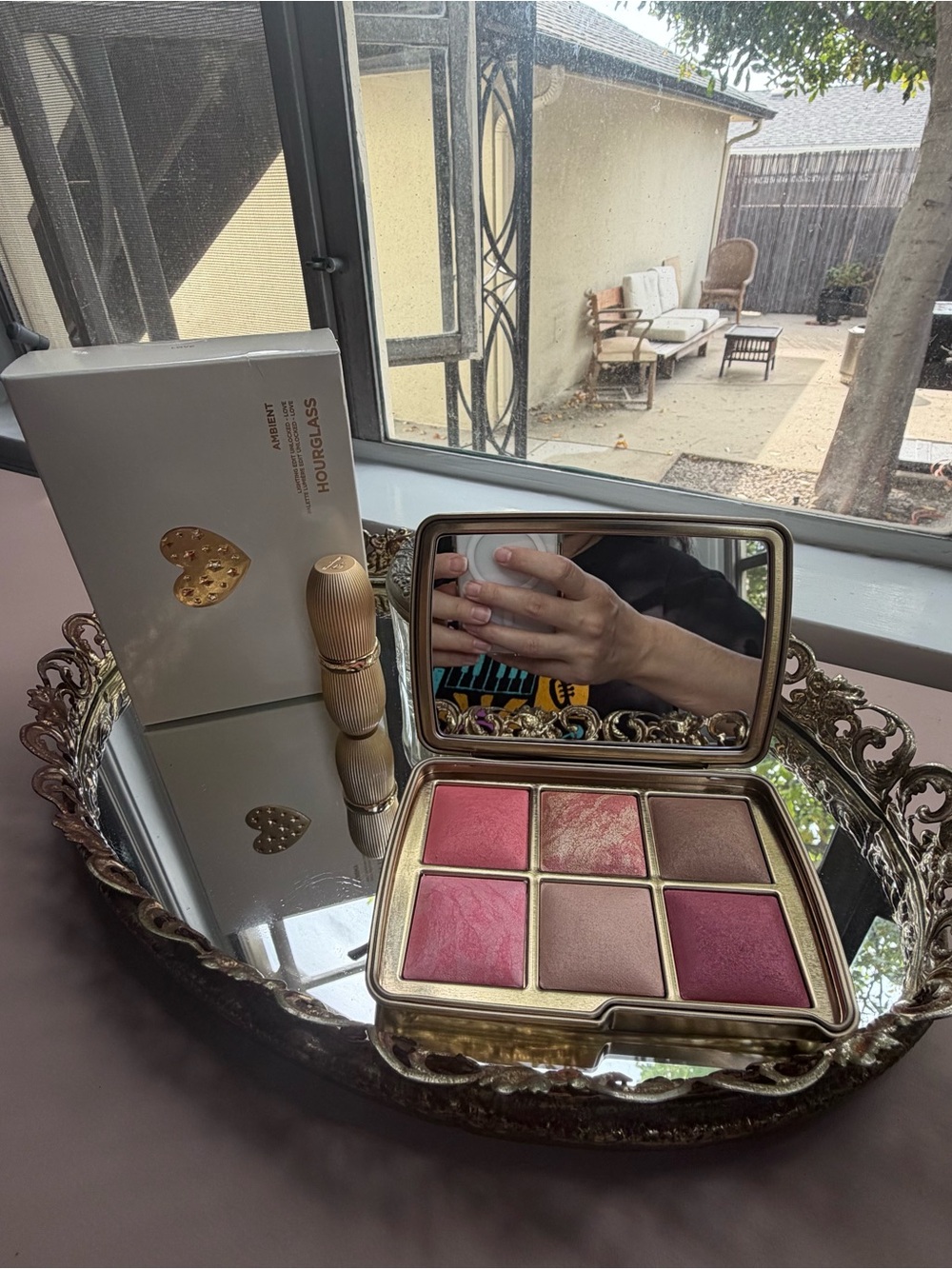 HOURGLASS | 2026 LOVE Sephora Limited Edition Palette